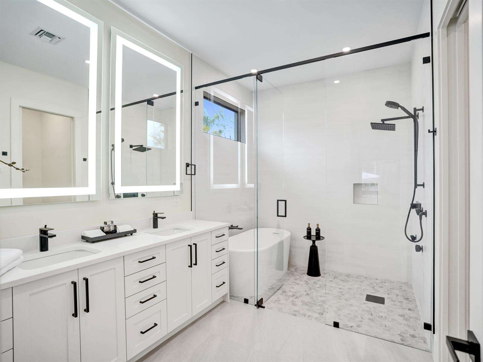 1523 17th, Fort Lauderdale, FL 33304 - For Sale photo 19