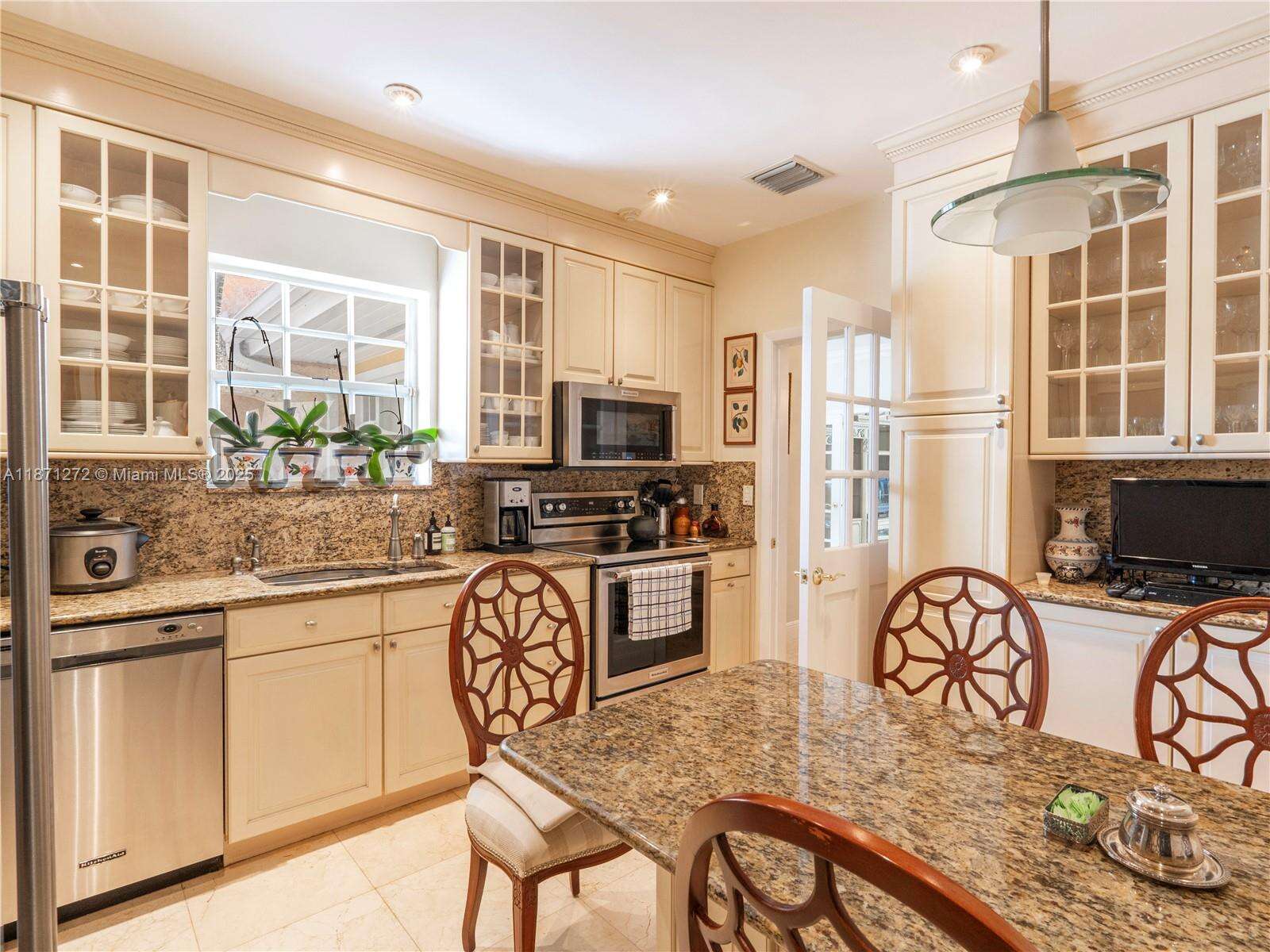 3001 Miami Ave, Miami, FL 33129 | Picture 18