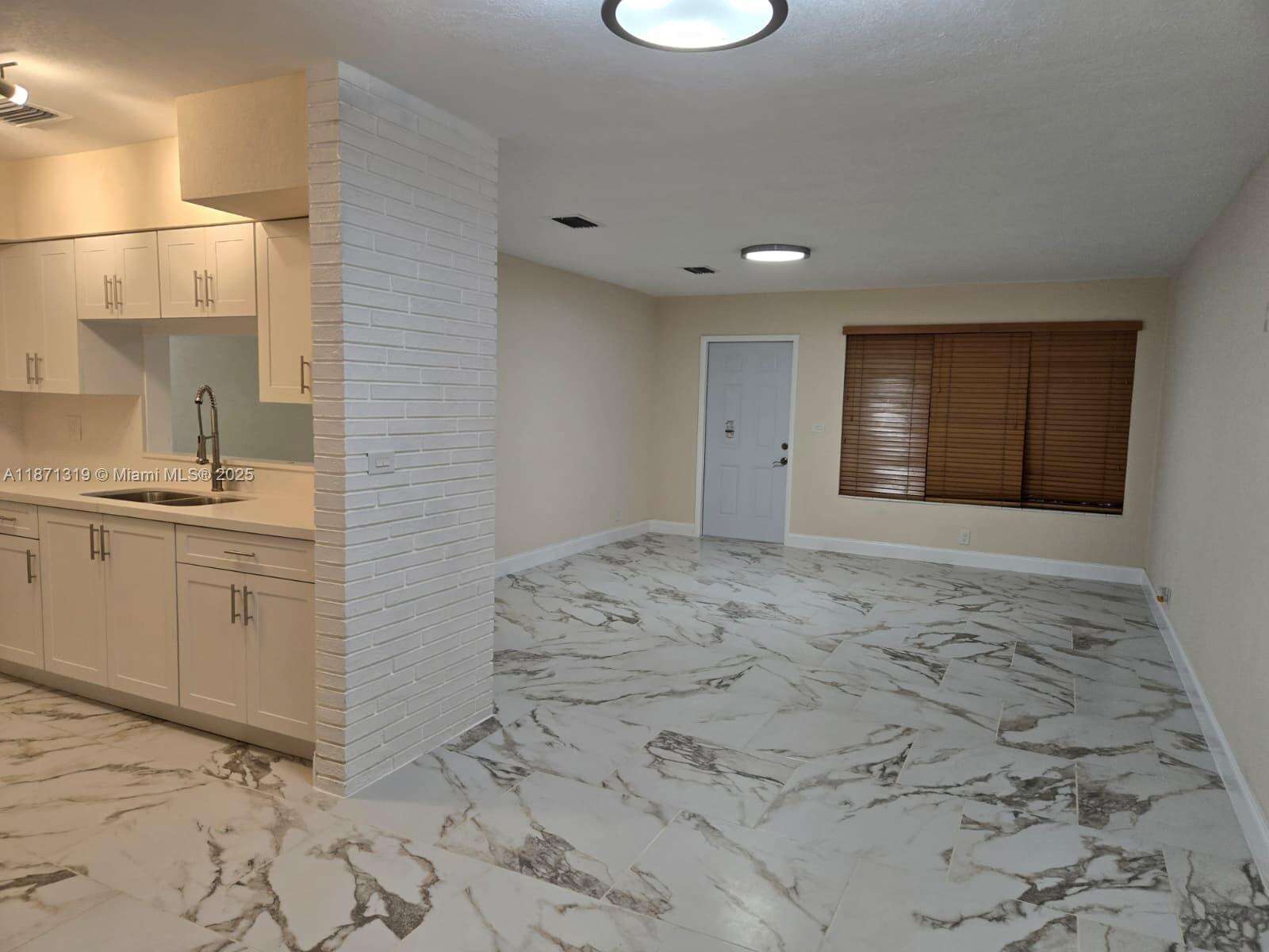 6751 Meade St, Hollywood, FL 33024 - For Sale photo 3