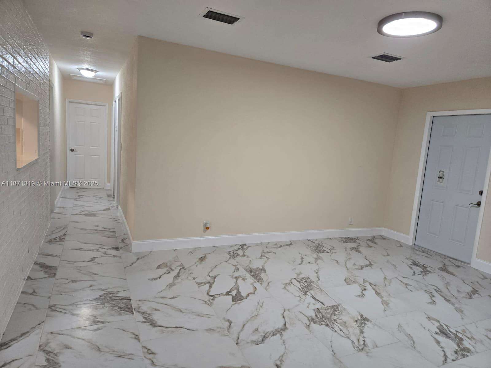 6751 Meade St, Hollywood, FL 33024 - For Sale photo 4