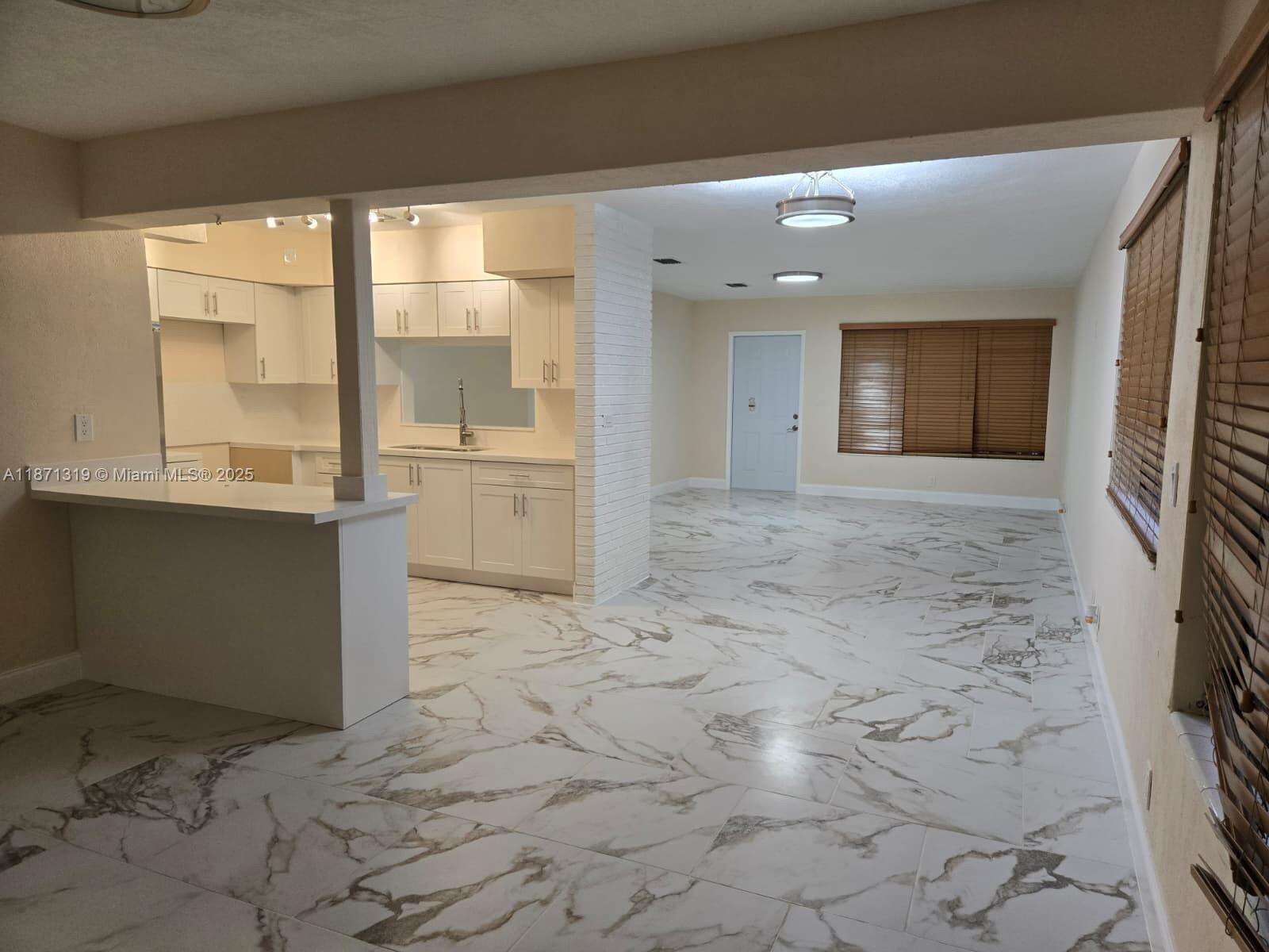 6751 Meade St, Hollywood, FL 33024 - For Sale photo 5