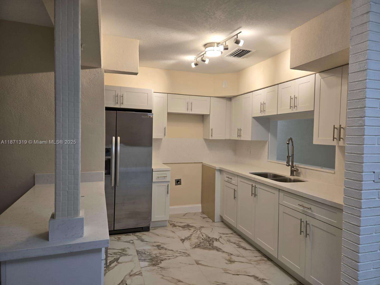 6751 Meade St, Hollywood, FL 33024 - For Sale photo 6