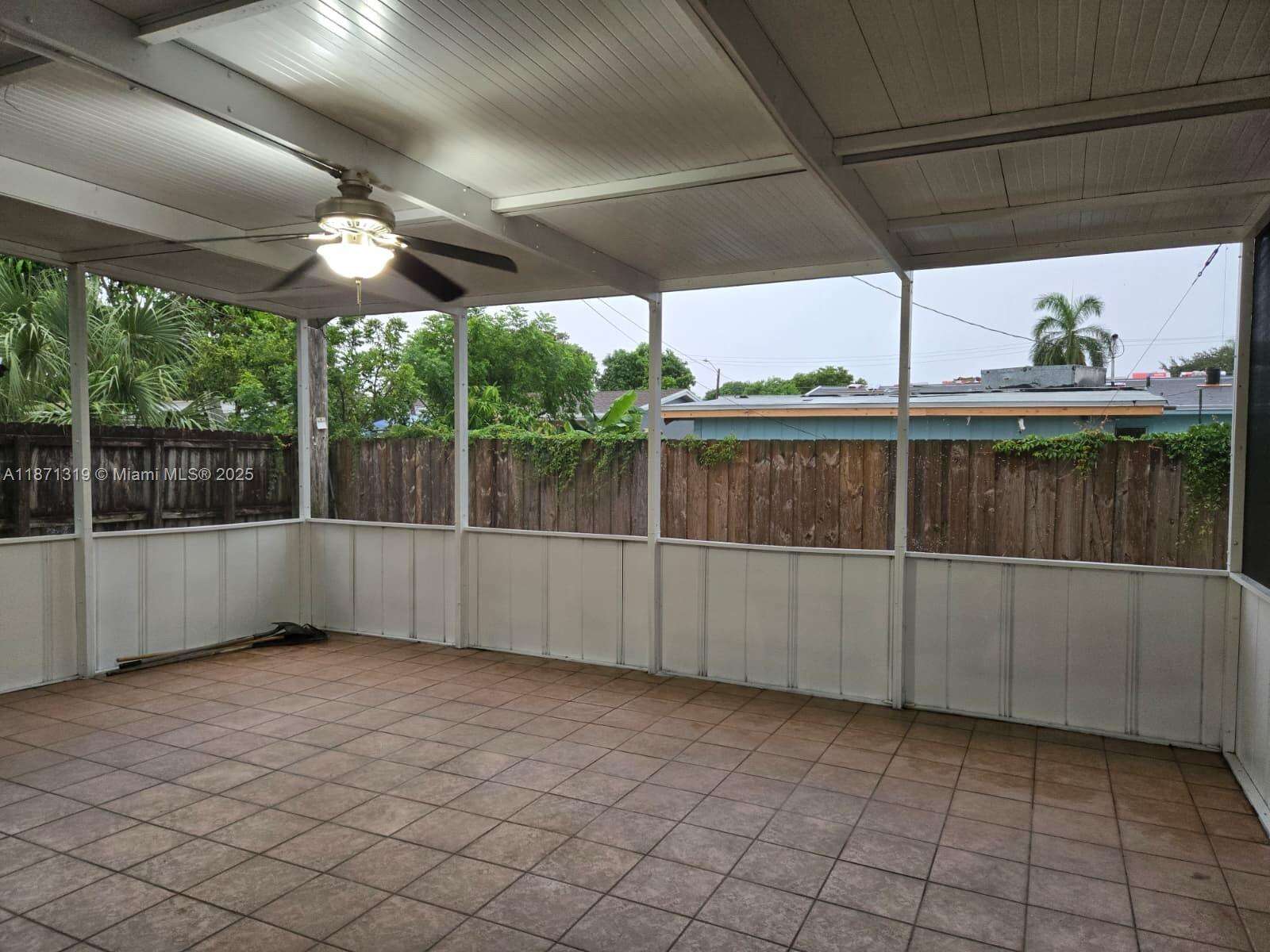 6751 Meade St, Hollywood, FL 33024 - For Sale photo 9