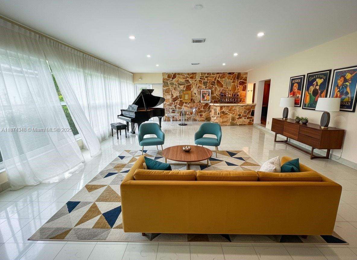 40 30th Rd, Miami, FL 33129 | Picture 4