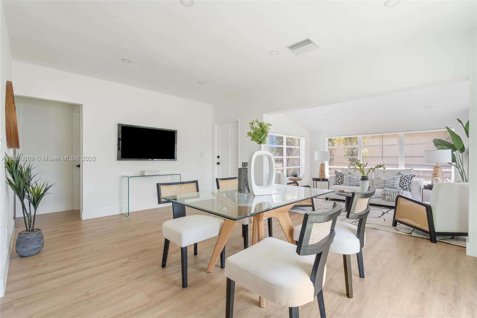 3230 Taft St, Hollywood, FL 33021 - For Sale photo 11