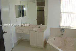 7733 17th Ct, Pembroke Pines, FL 33024 - For Sale photo 20