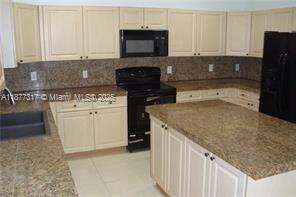 7733 17th Ct, Pembroke Pines, FL 33024 - For Sale photo 7
