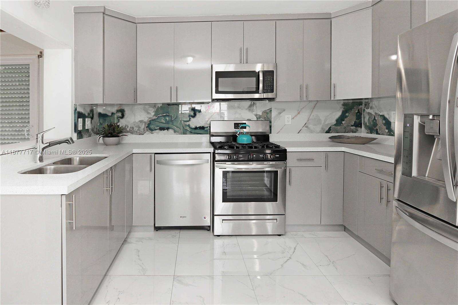 1510 Hayes St, Hollywood, FL 33020 | Picture 6