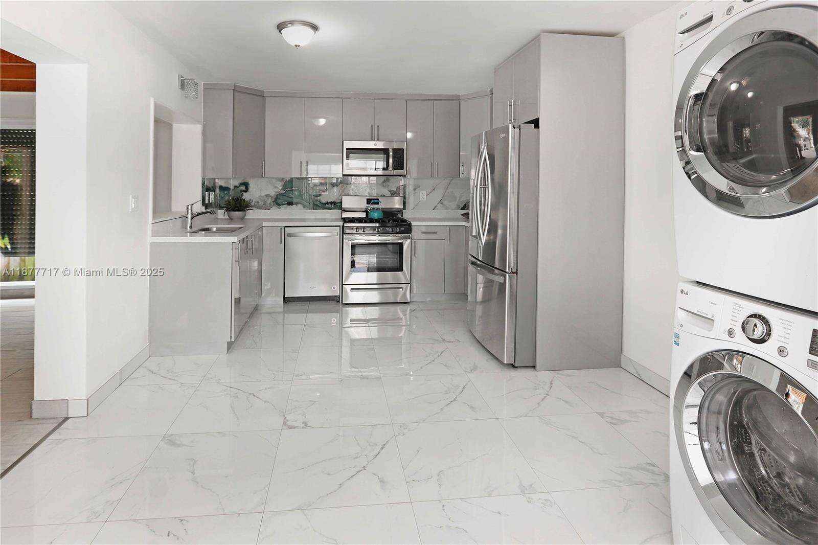 1510 Hayes St, Hollywood, FL 33020 | Picture 7