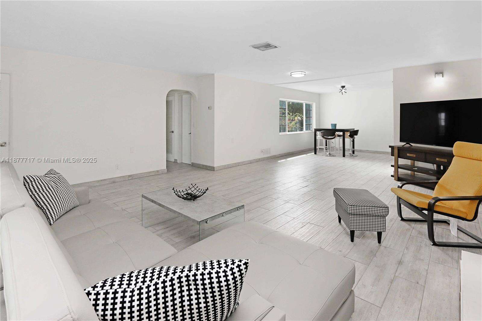 1510 Hayes St, Hollywood, FL 33020 | Picture 9