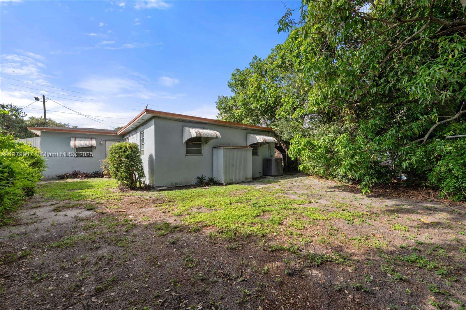 3265 Nw 50th St, Miami, FL 33142 | Picture 12