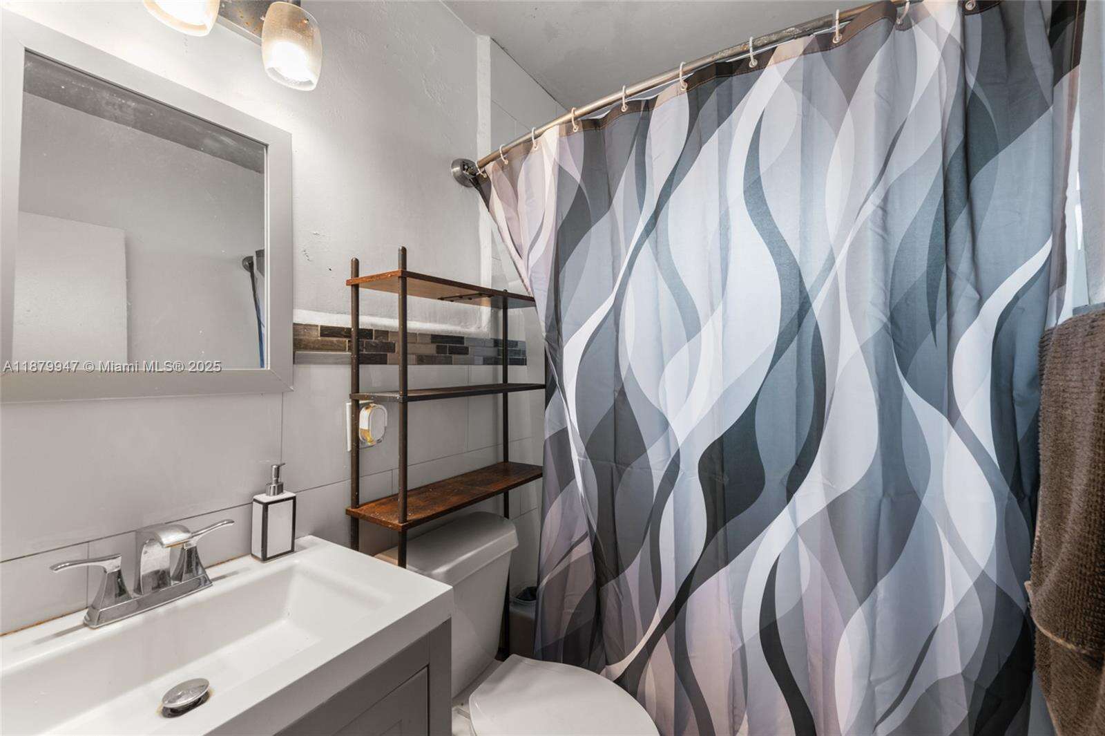 3265 Nw 50th St, Miami, FL 33142 | Picture 10