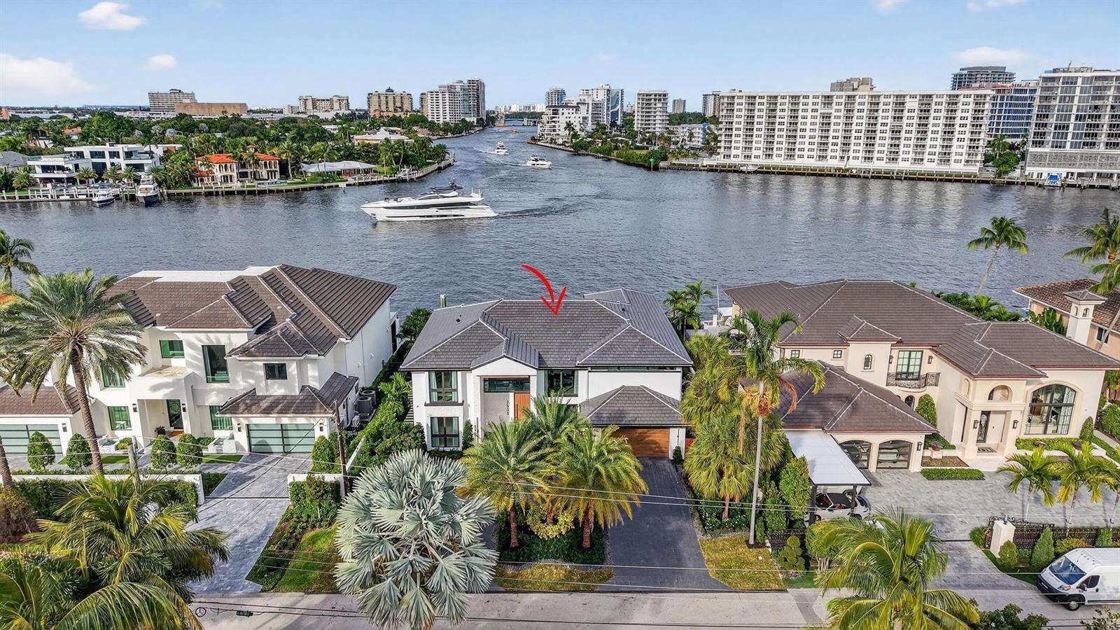 2533 Aqua Vista, Fort Lauderdale, FL 33301 - For Sale photo 1