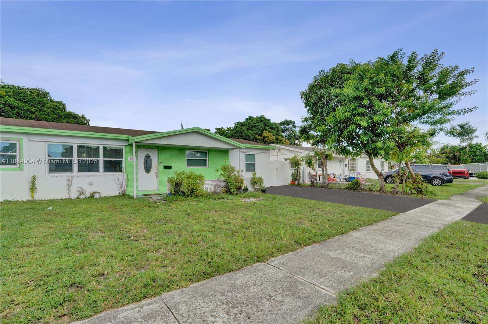 320 71st Ave, Hollywood, FL 33024 - For Sale photo 19