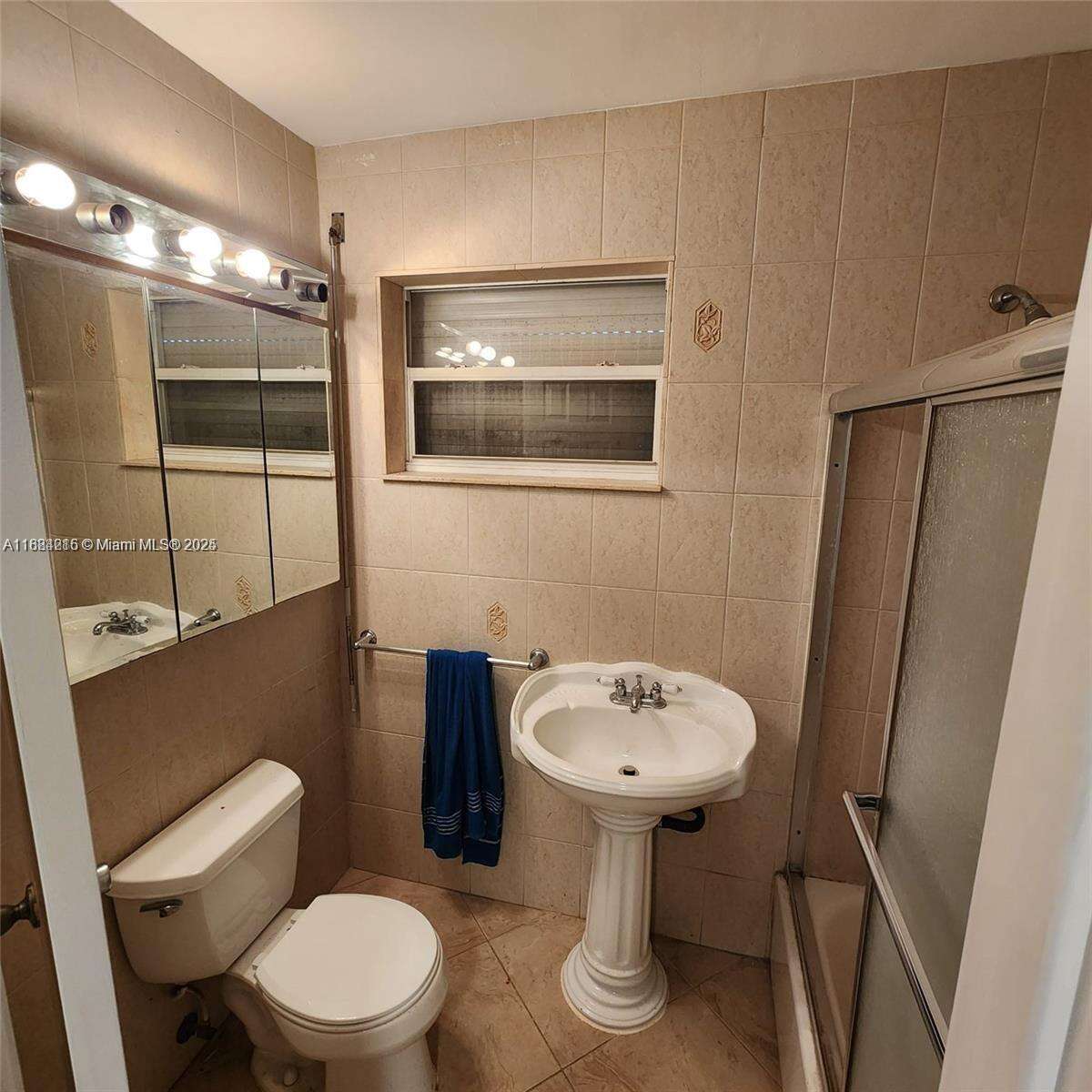 1843 Wiley St, Hollywood, FL 33020 - For Sale photo 3