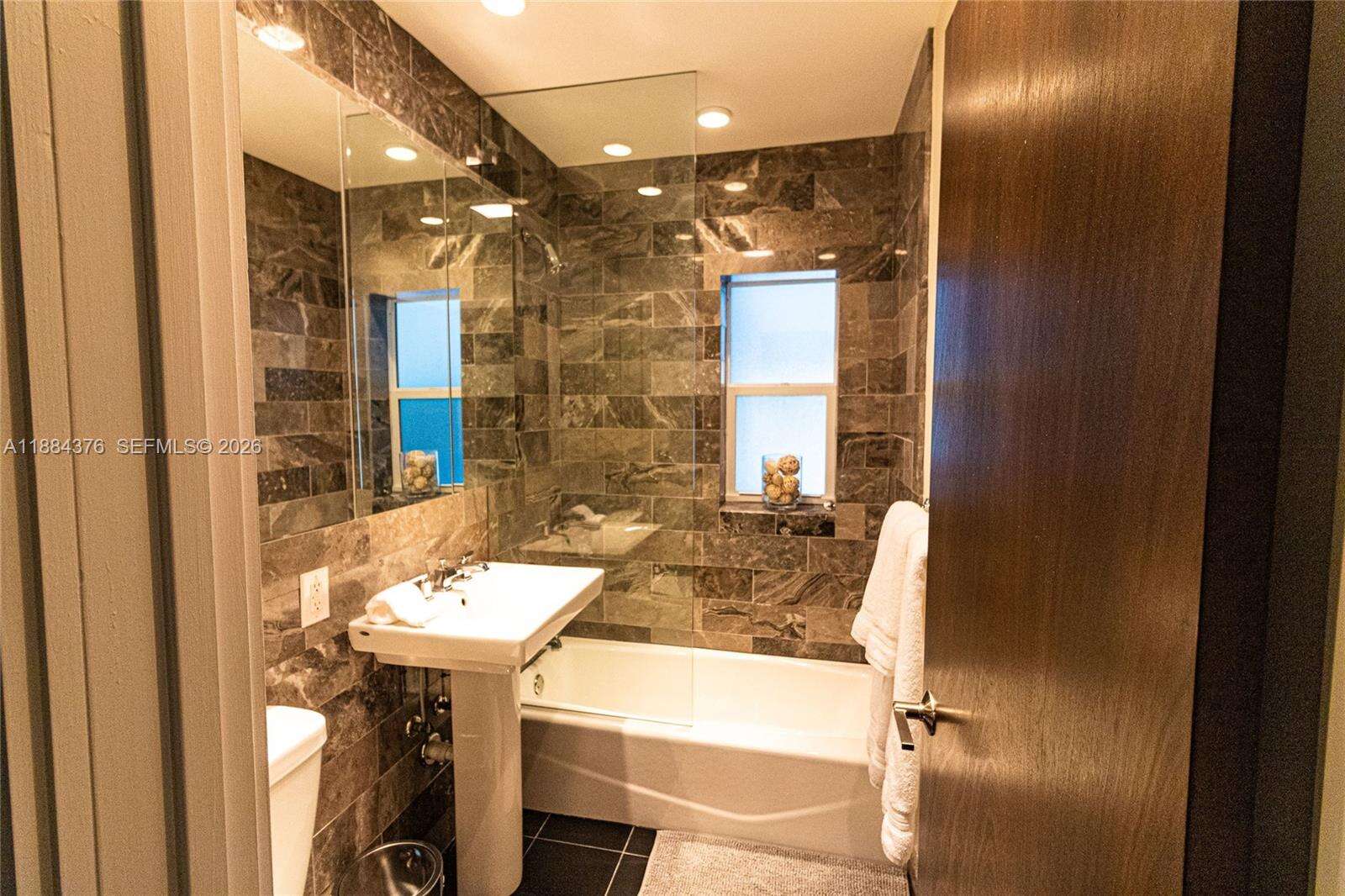 744 16th Ave, Fort Lauderdale, FL 33304 | Picture 13