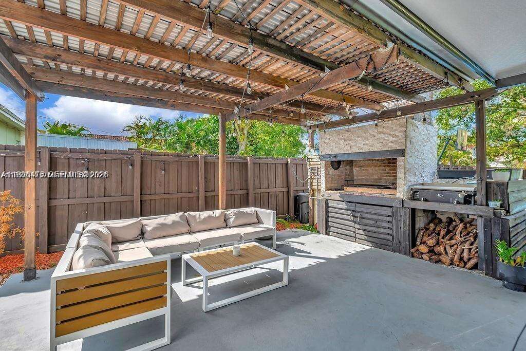 2635 Fillmore St, Hollywood, FL 33020 - For Sale photo 12