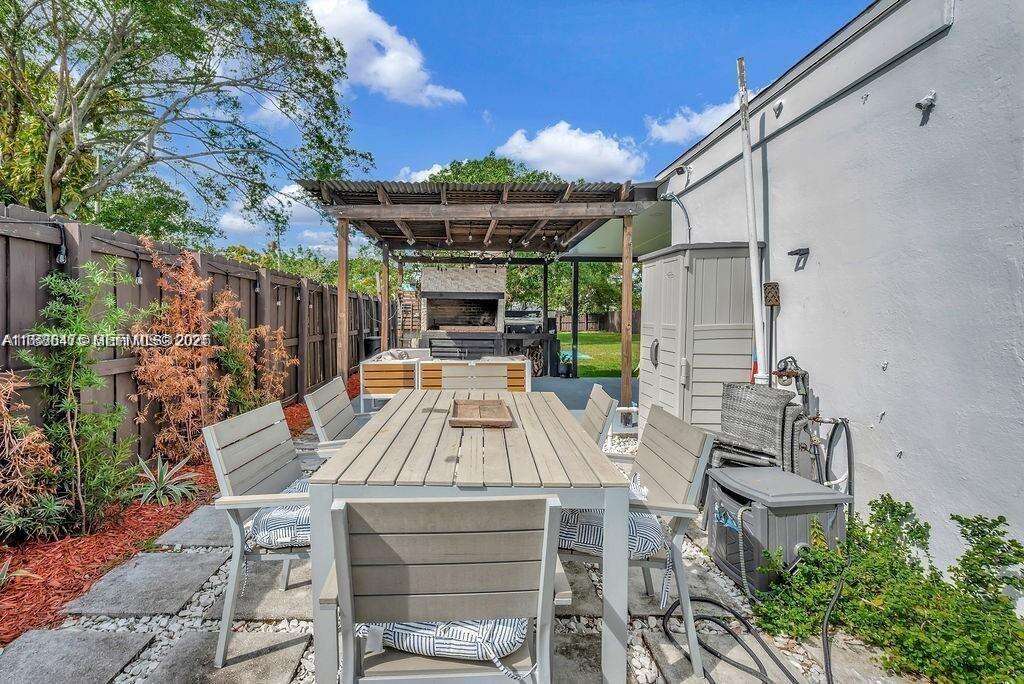 2635 Fillmore St, Hollywood, FL 33020 - For Sale photo 13