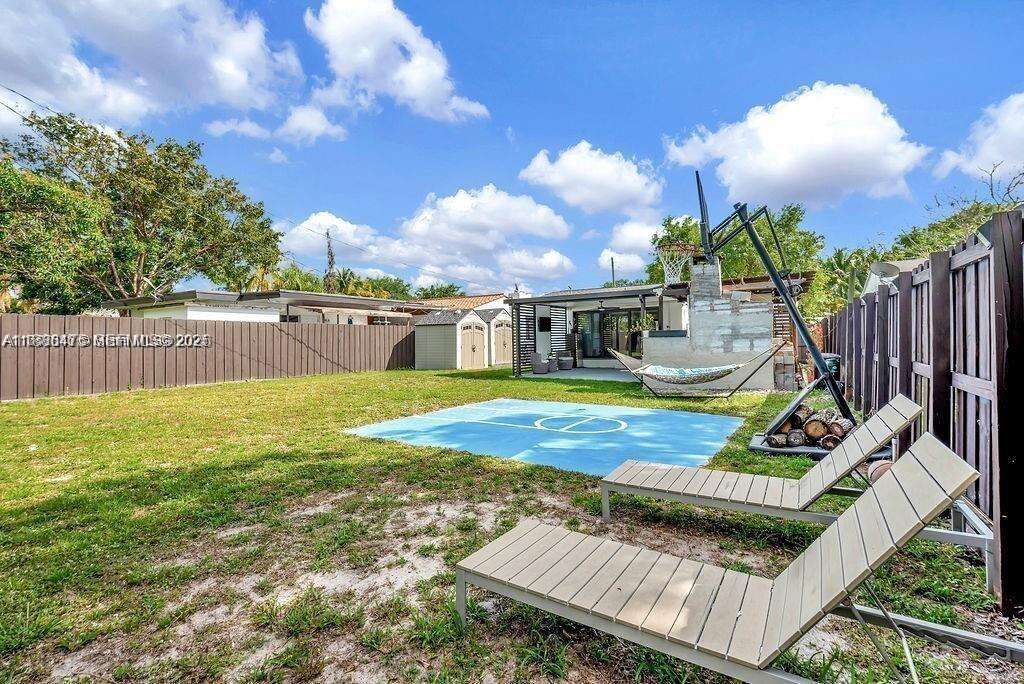 2635 Fillmore St, Hollywood, FL 33020 - For Sale photo 4