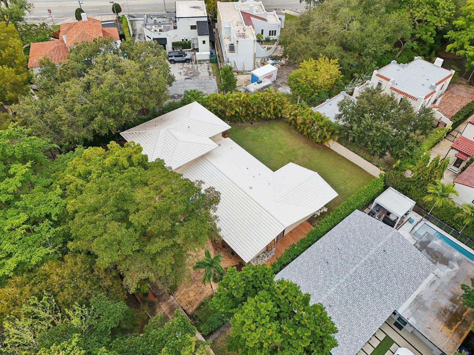 525 58th, Miami, FL 33137 - For Sale photo 45
