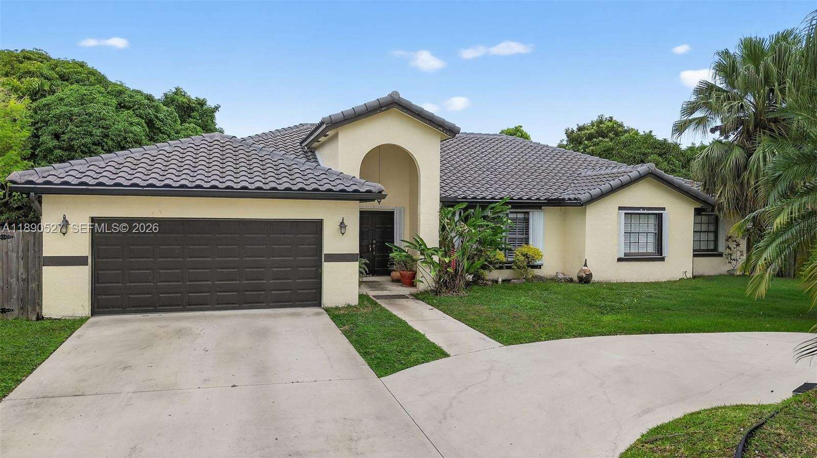 15181 156th Ter, Miami, FL 33187 | Picture 1