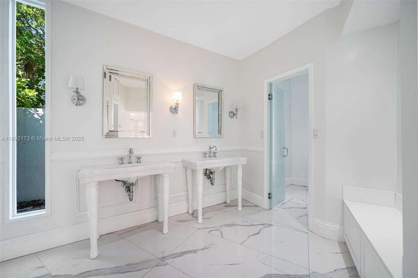 2120 Bayshore Dr, Miami, FL 33133 | Picture 19