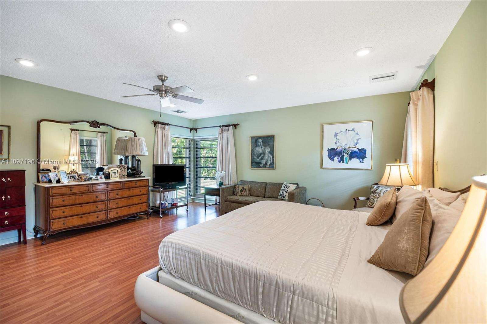 1855 Daytonia Rd, Miami Beach, FL 33141 | Picture 32