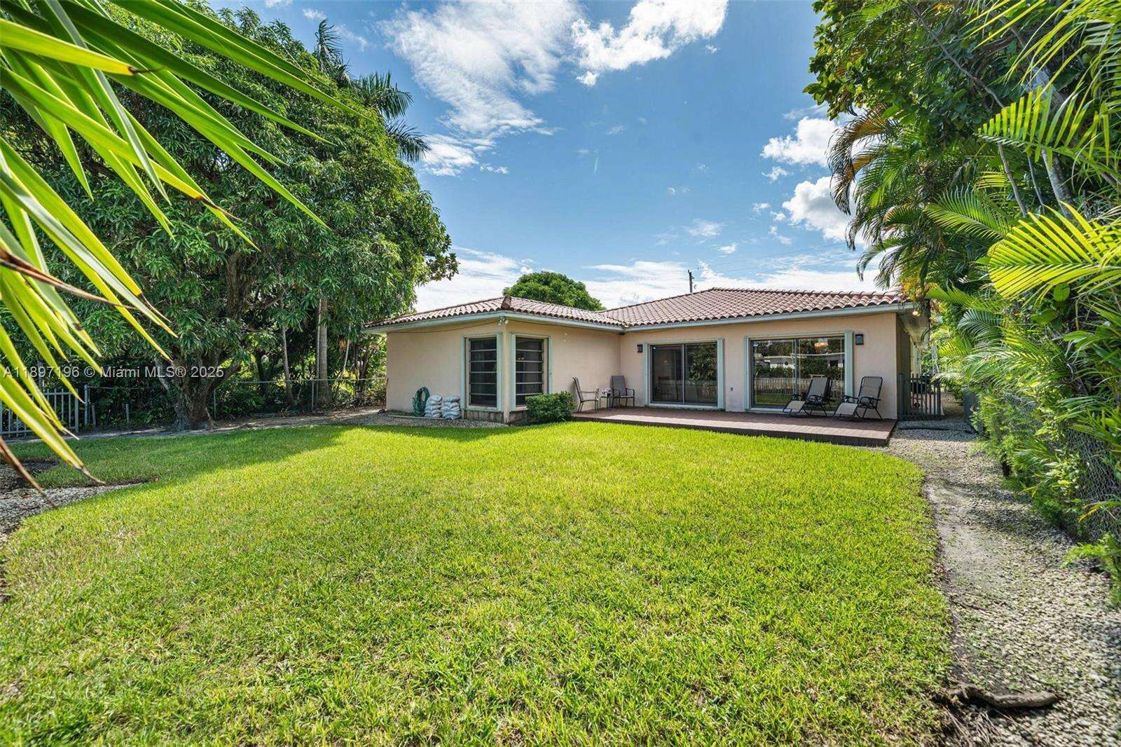 1855 Daytonia Rd, Miami Beach, FL 33141 | Picture 7