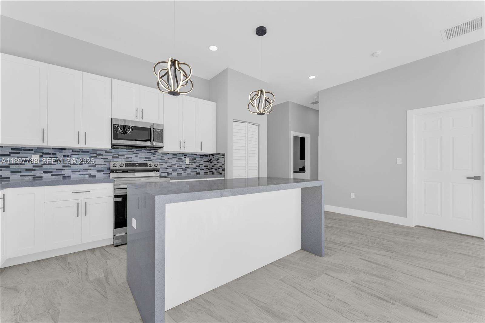 5270 Plunkett St, Hollywood, FL 33021 | Picture 11