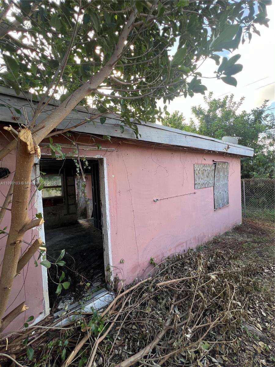 2122 Dewey St, Hollywood, FL 33020 | Picture 6