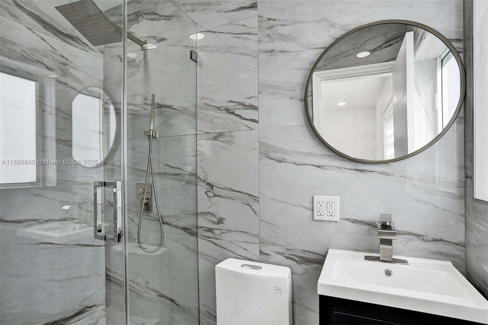 1230 Johnson St, Hollywood, FL 33019 | Picture 5