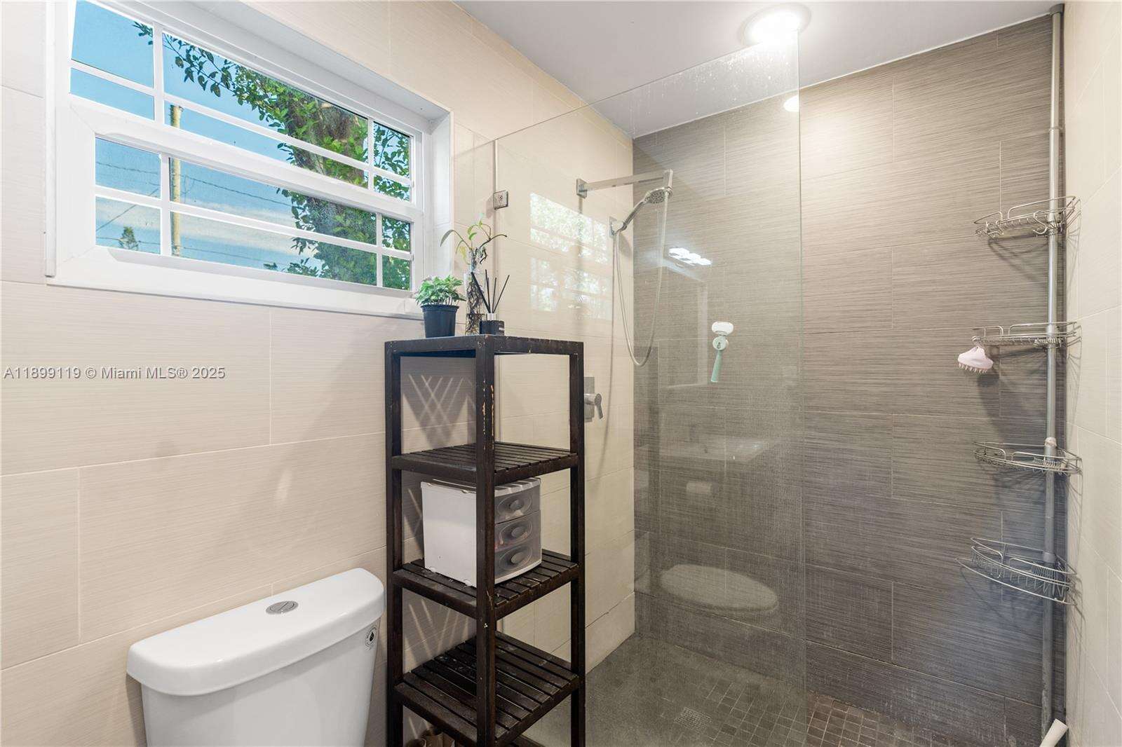 2447 Wilson St, Hollywood, FL 33020 | Picture 29