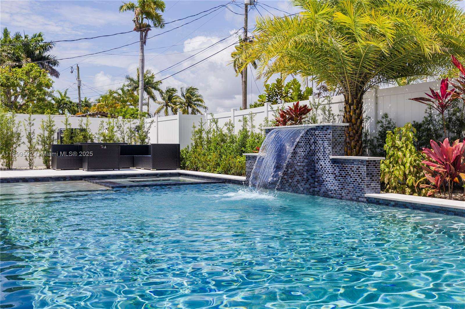 1104 13th Ter, Hollywood, FL 33019 | Picture 31