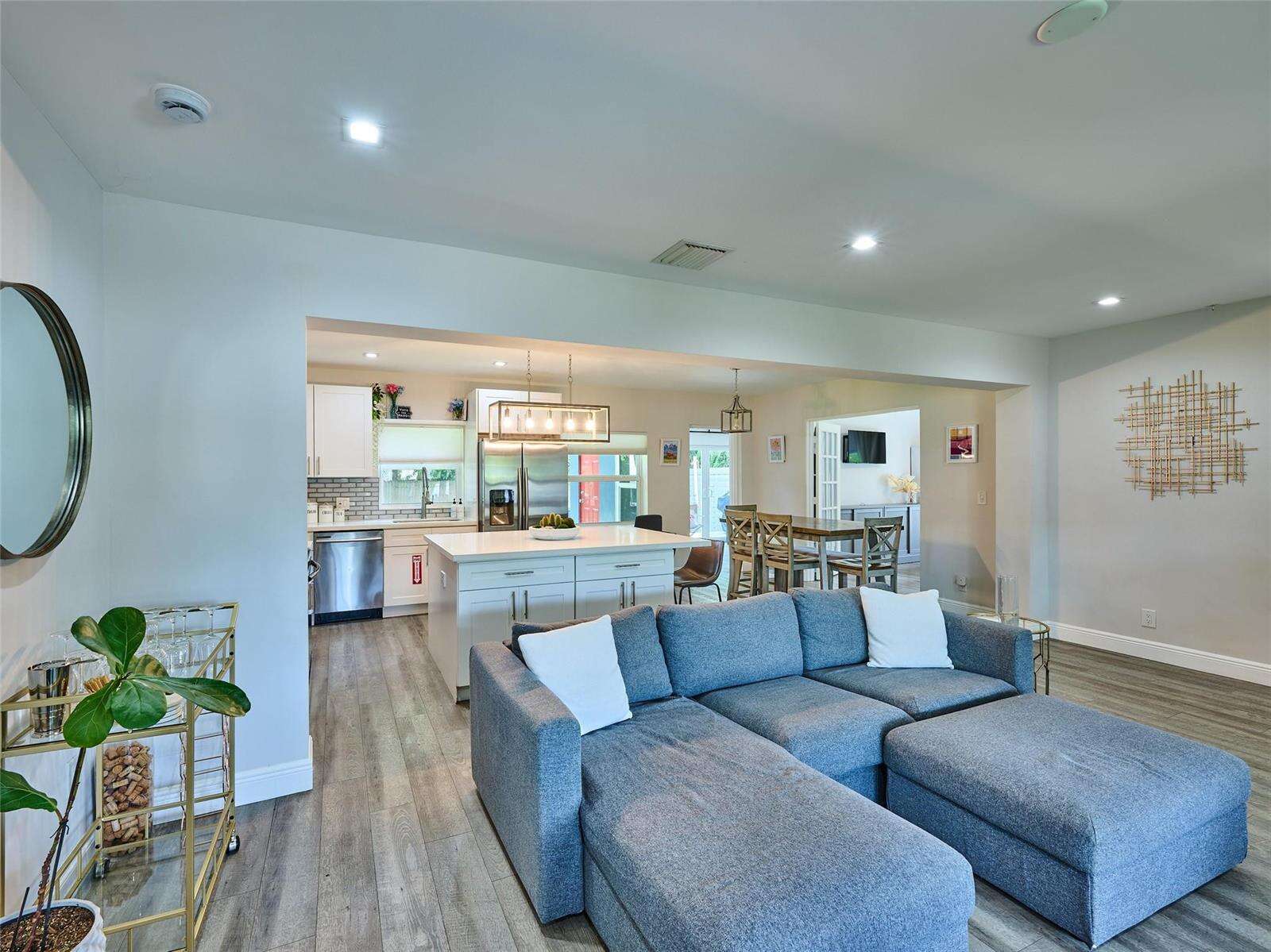 801 15th, Fort Lauderdale, FL 33304 - For Sale photo 4