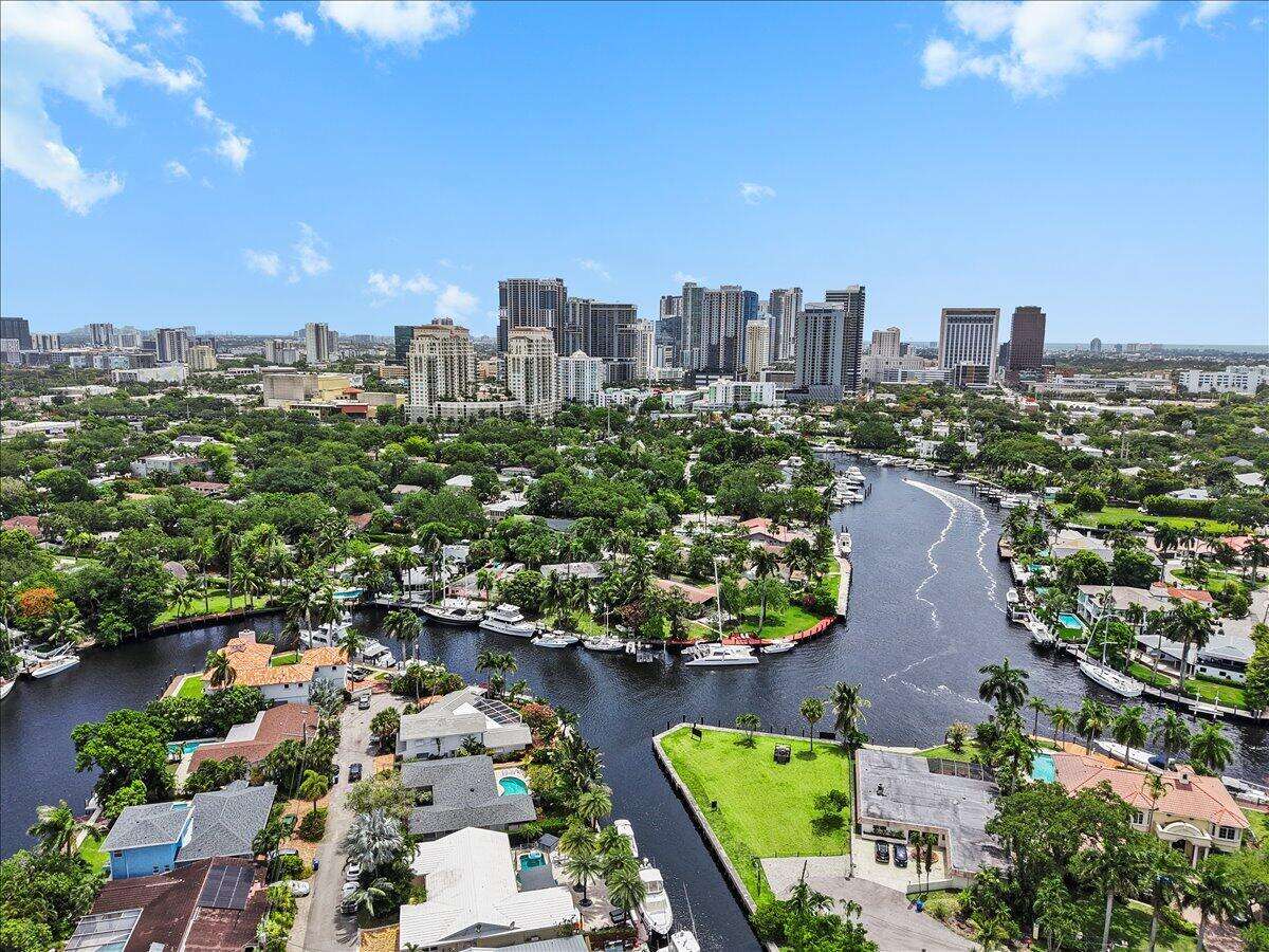 522 9th, Fort Lauderdale, FL 33312 - For Sale photo 1