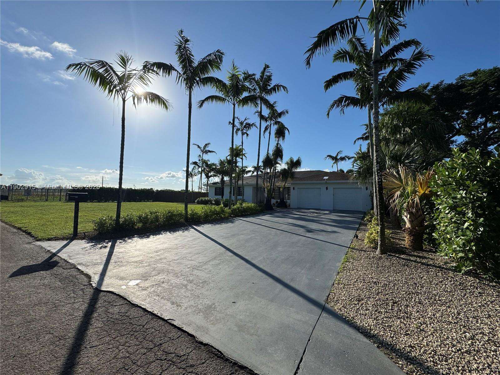 20440 292nd St, Homestead, FL 33030 - For Sale photo 1