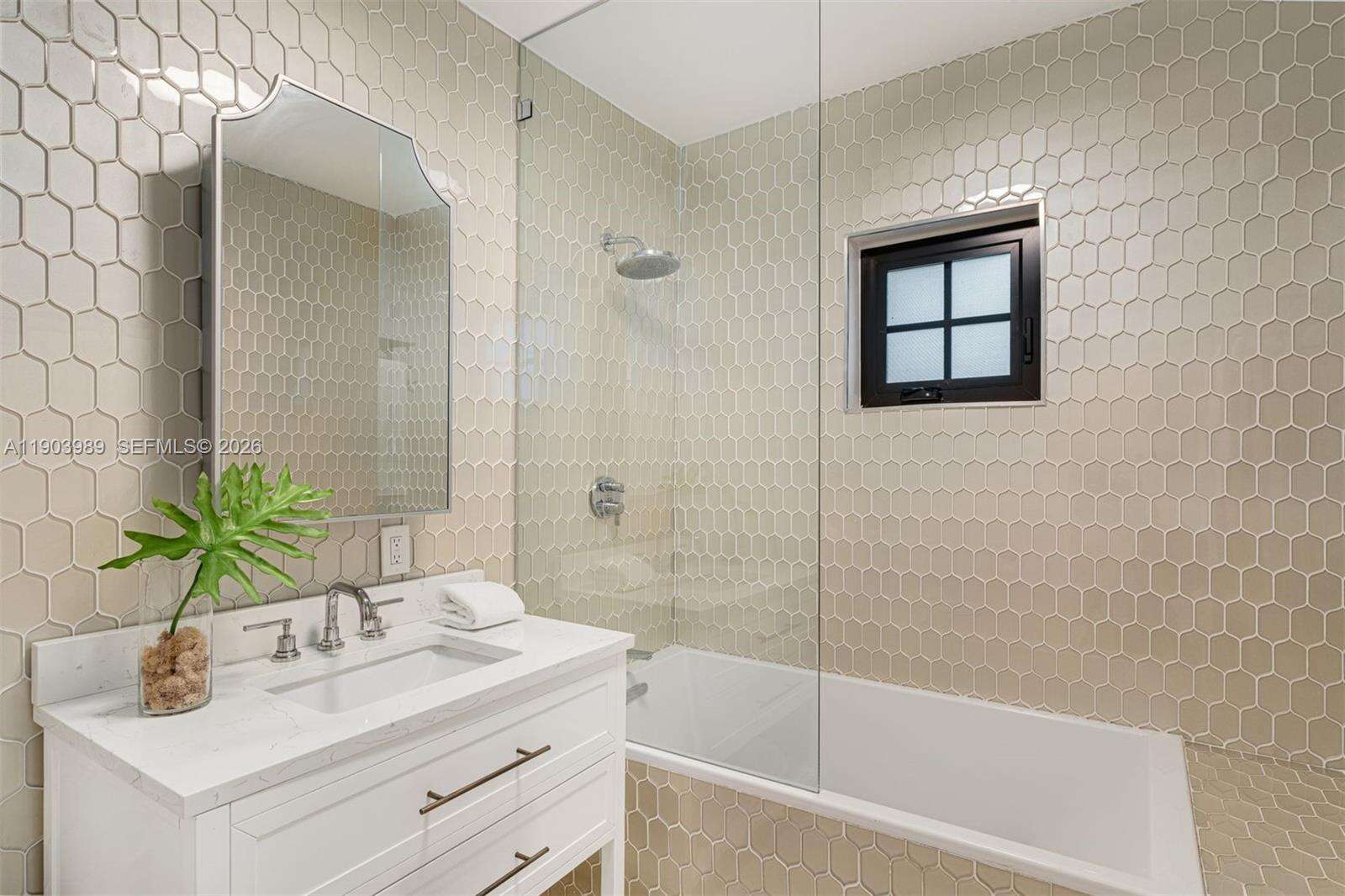 2530 Andros Ave, Miami, FL 33133 | Picture 16