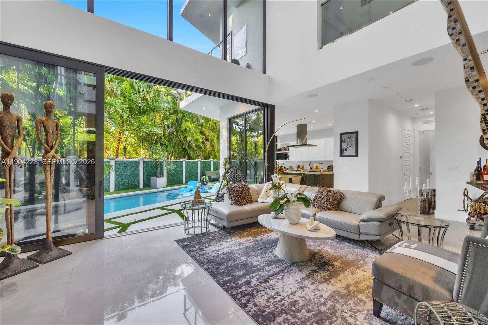 3764 Carmen Ct, Miami, FL 33133 - For Sale photo 7