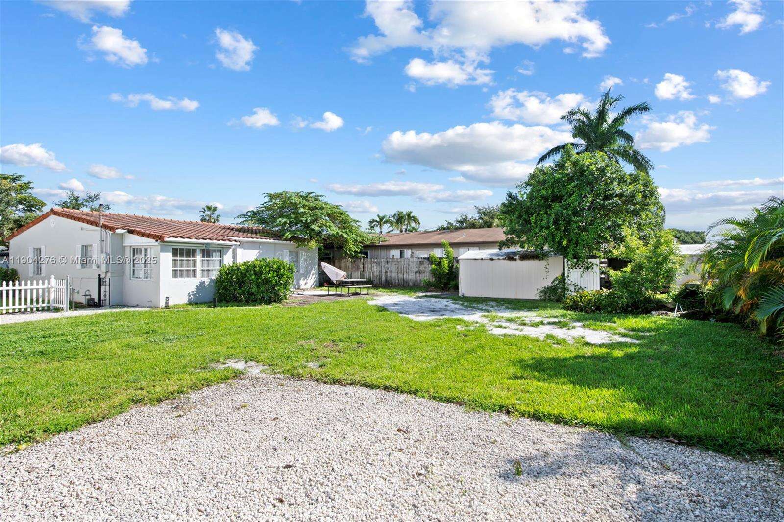 2226 Cleveland St, Hollywood, FL 33020 - For Sale photo 3