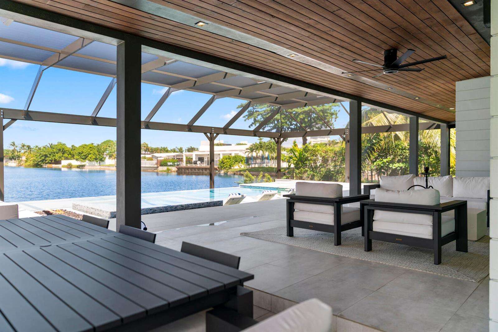 2511 209th, Miami, FL 33180 - For Sale photo 18