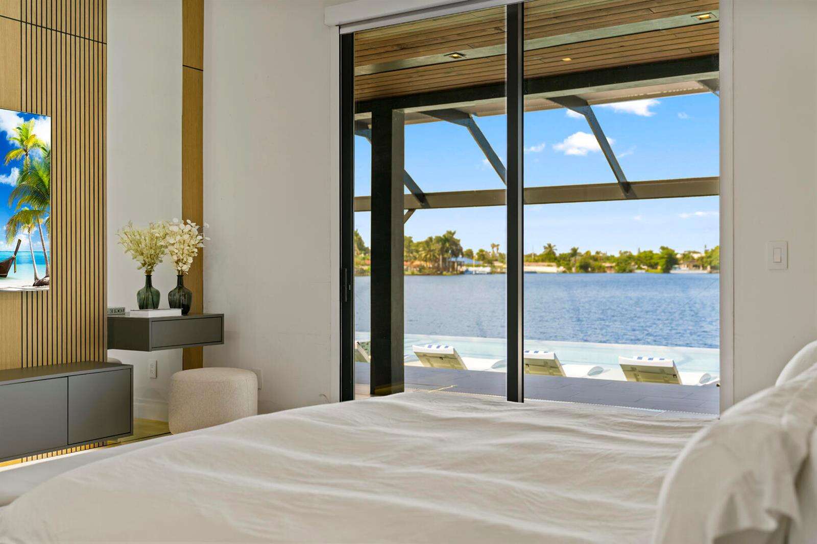2511 209th, Miami, FL 33180 - For Sale photo 31
