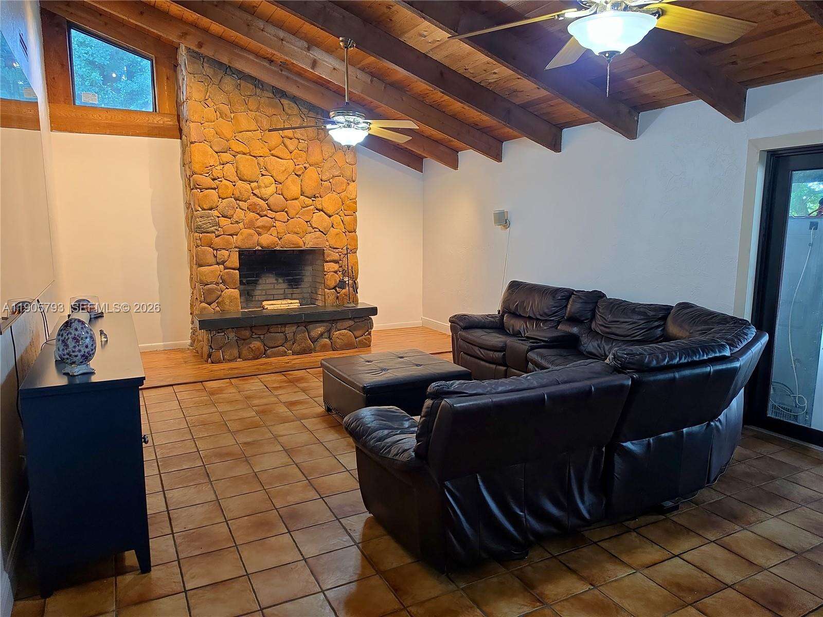 18750 207th Ave, Miami, FL 33187 - For Sale photo 3