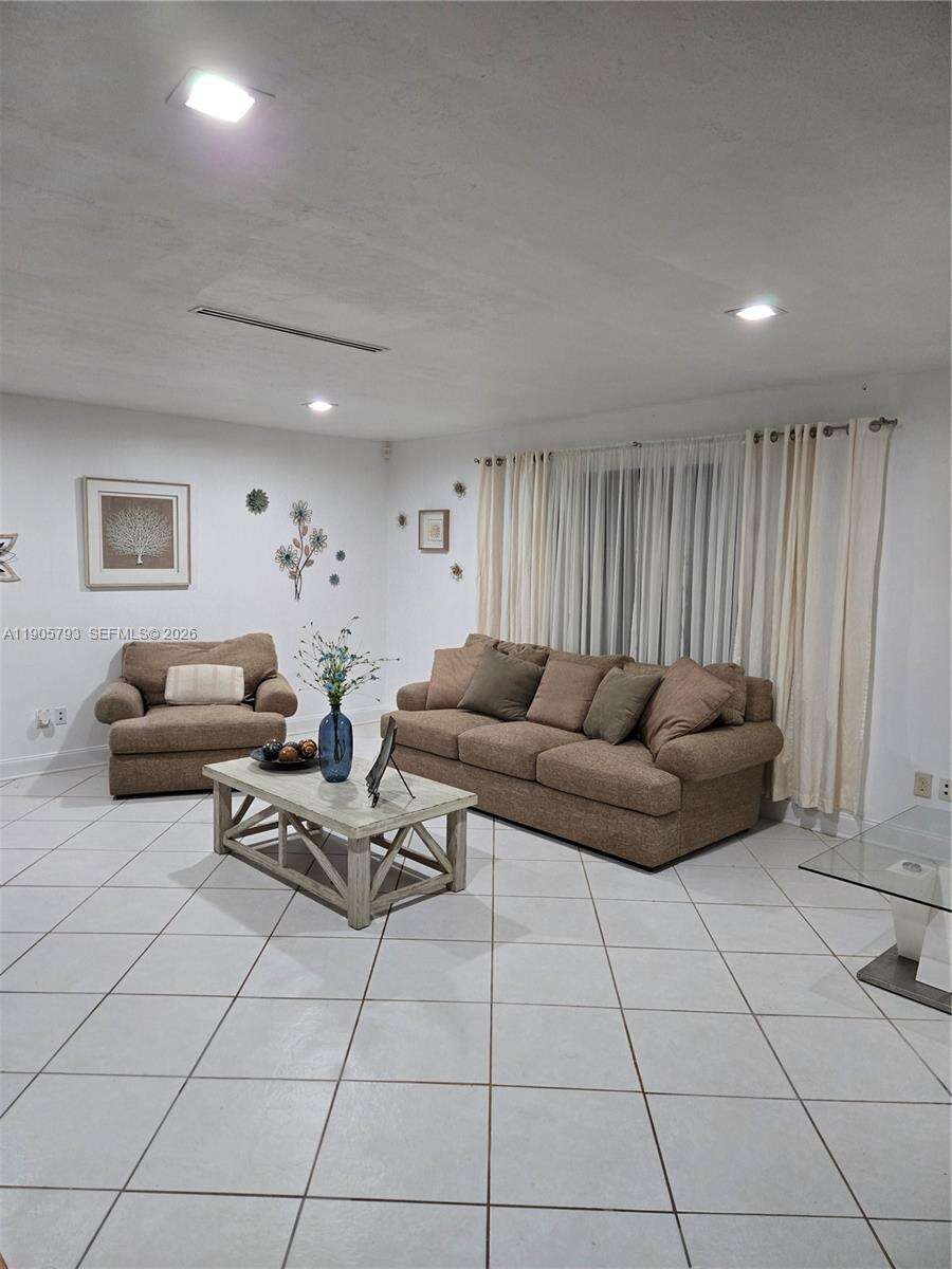 18750 207th Ave, Miami, FL 33187 - For Sale photo 10