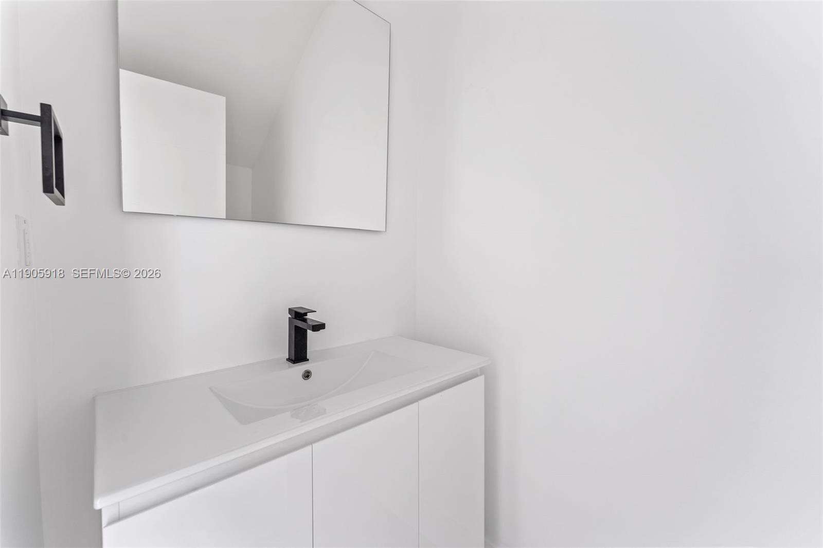 5318 7 Ct, Miami, FL 33127 | Picture 12