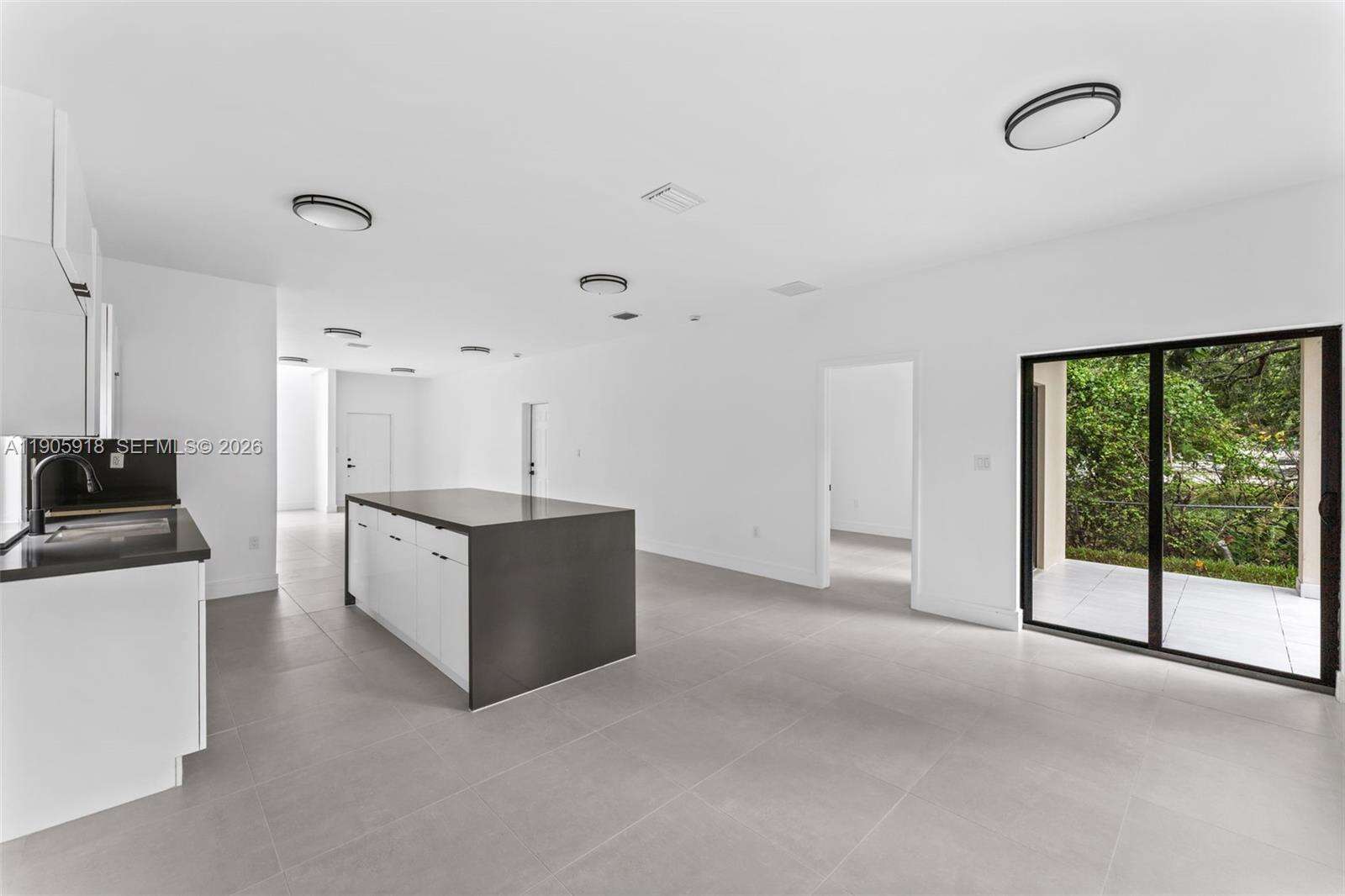 5318 7 Ct, Miami, FL 33127 | Picture 7