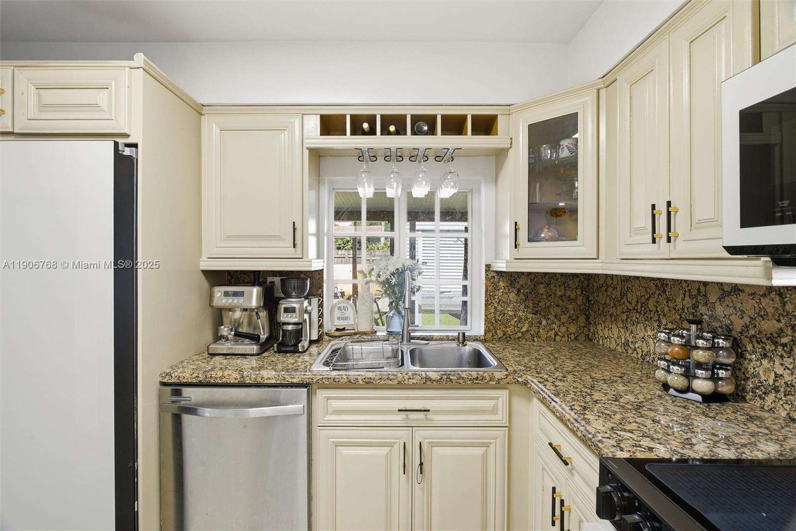 7511 Taylor St, Hollywood, FL 33024 - For Sale photo 14
