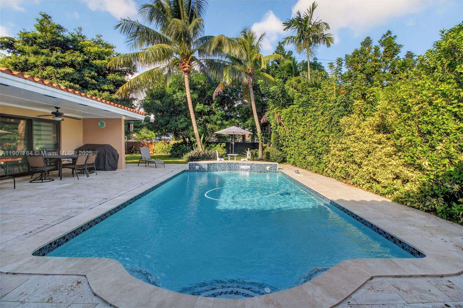 15010 Dunbarton Pl, Miami Lakes, FL 33016 | Picture 23