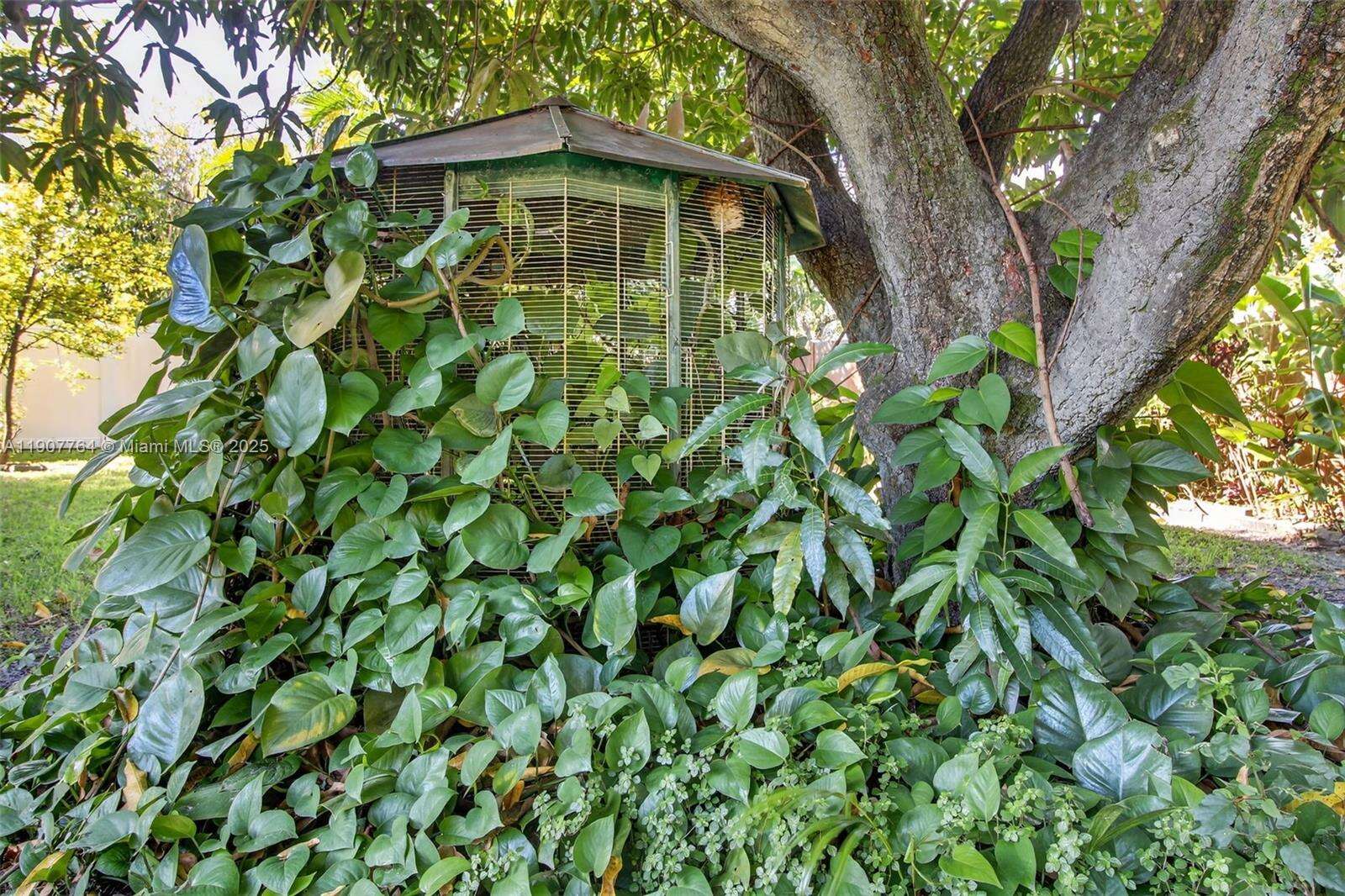 15010 Dunbarton Pl, Miami Lakes, FL 33016 | Picture 31