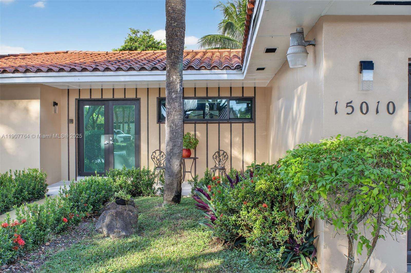 15010 Dunbarton Pl, Miami Lakes, FL 33016 | Picture 33