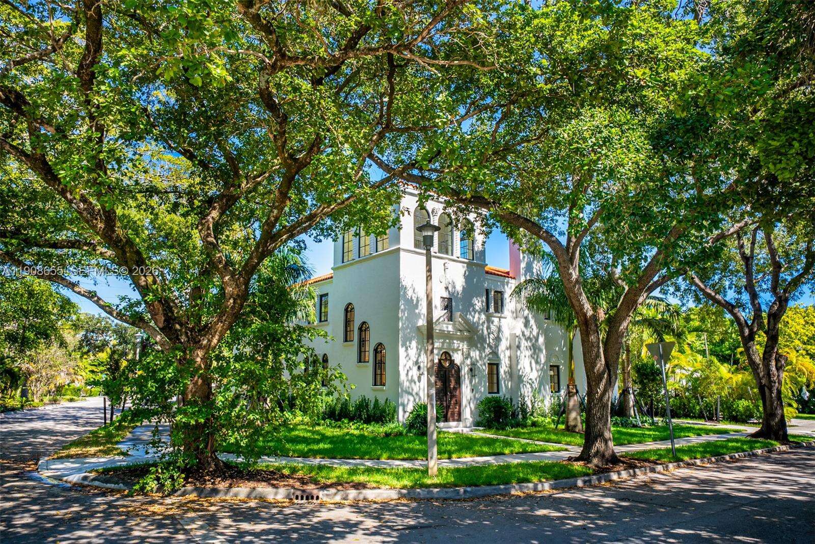 601 56th St, Miami, FL 33137 - For Sale photo 76